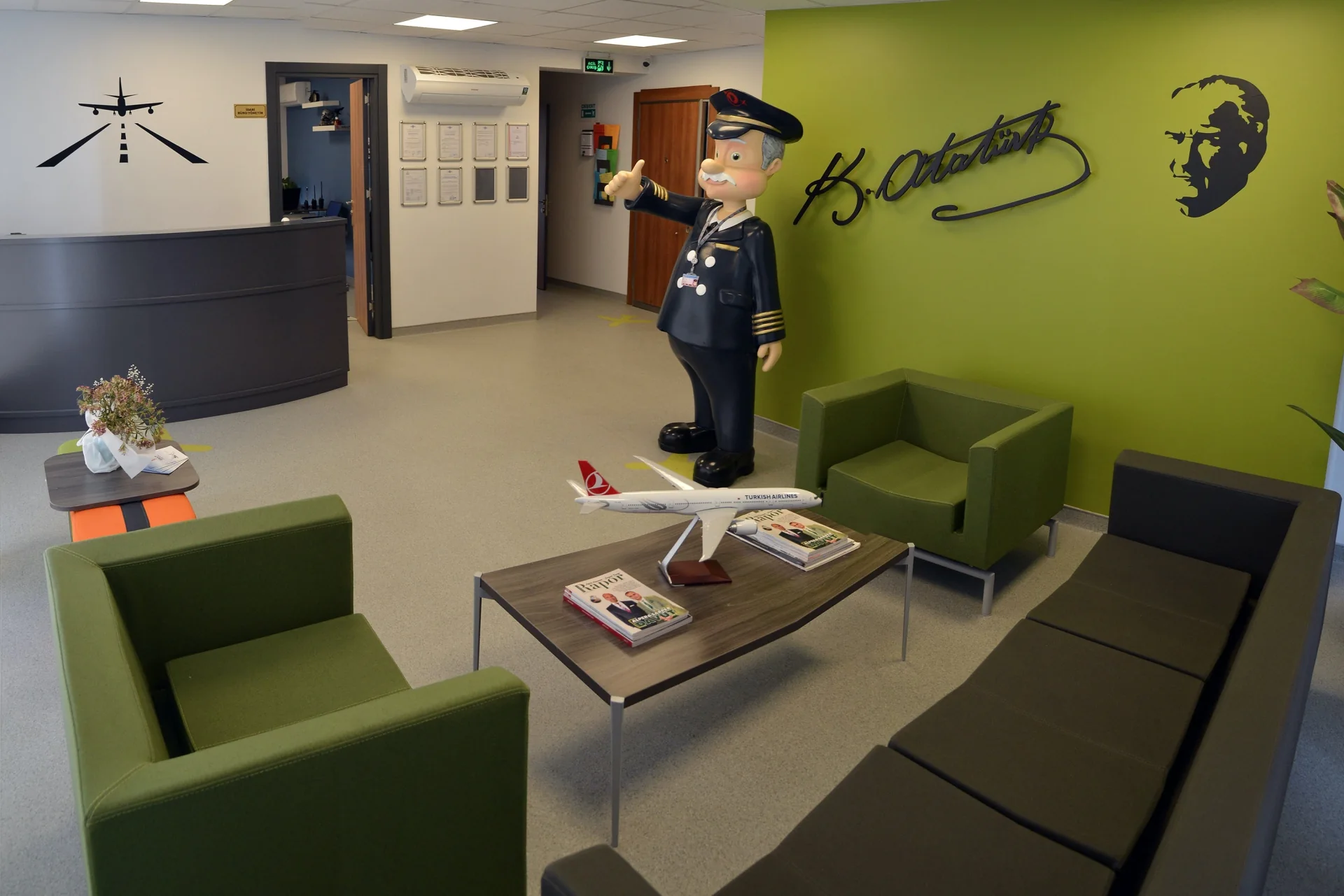 Davut Air interior and wayfinding application